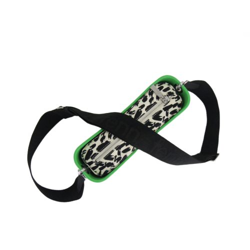 Classic Collection – Apple – Patterm 47 Inner – Silver Zip – Black Comfort Detachable Canvas Strap - Image 2