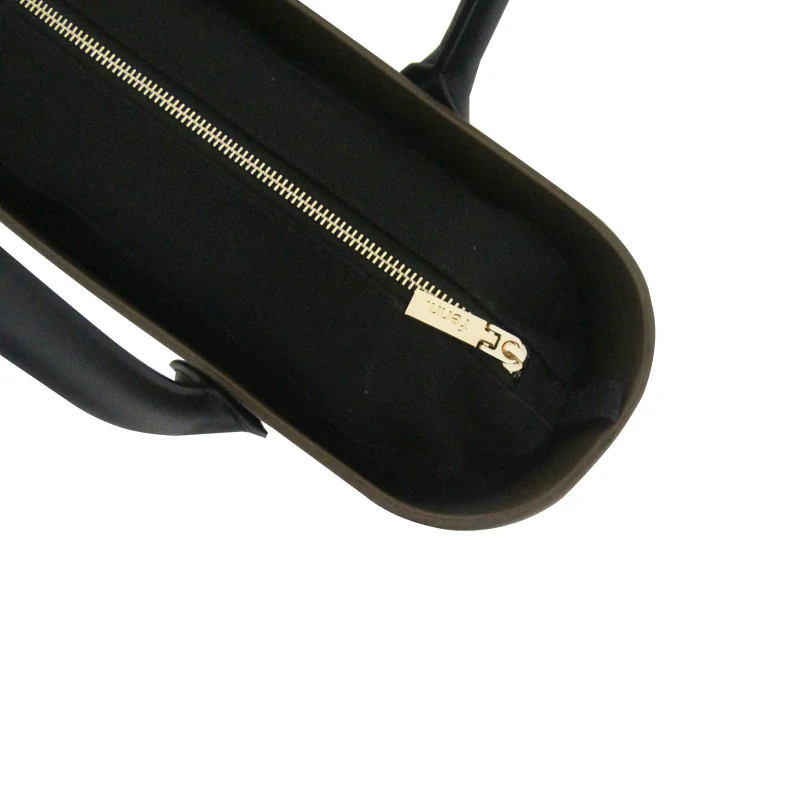 Original Collection – Choc – Black Microfibre Round – Handle – Black Inner3